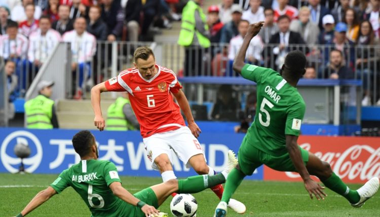 دينيس تشيريشيف أفضل لاعب في مباراة روسيا والسعودية