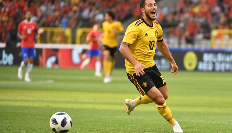 إدين هازارد خلال مباراة بلجيكا وكوستاريكا استعدادًا للمونديال