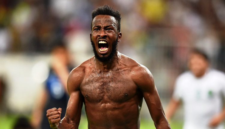 فهد المولد لاعب منتخب السعودية