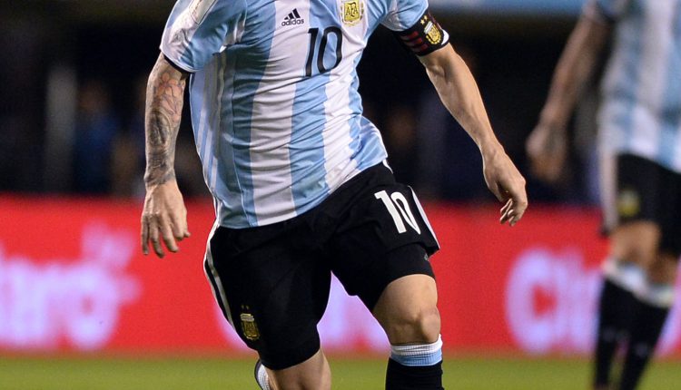 ليونيل ميسي لاعب منتخب الأرجنتين