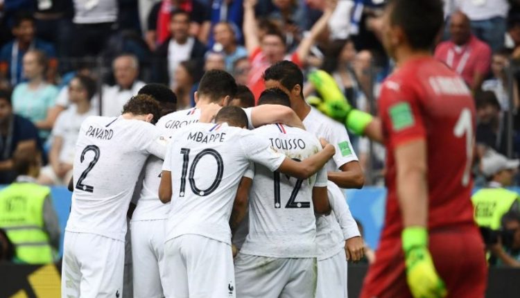 مباراة فرنسا وأوروجواي