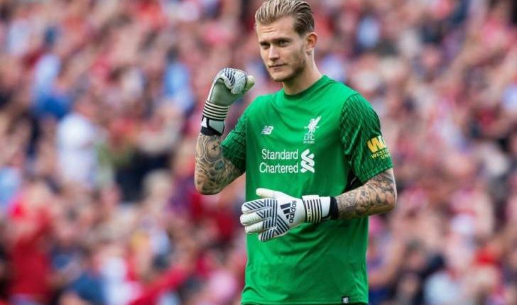 لوريس كاريوس