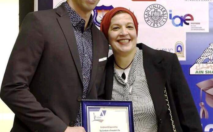 أحمد الأحمر