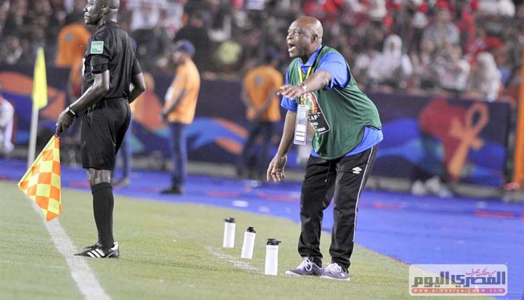 صنداي شيزامجا، المدير الفني لمنتخب زيمبابوي