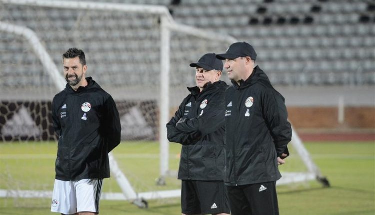 أجيري ومعاونيه