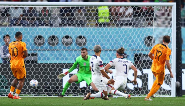 هولندا ضد أمريكا