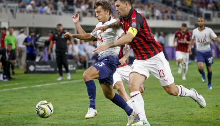 مباراة ميلان ضد توتنهام في دوري أبطال أوروبا