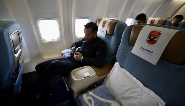 بعثة الأهلي تطير للكاميرون