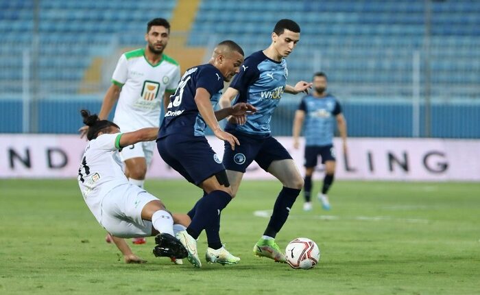 بيراميدز ضد البنك الأهلي