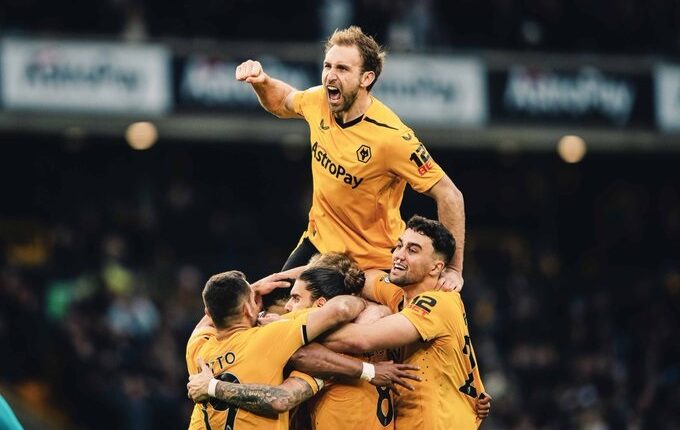 مباراة ولفرهامبتون وتوتنهام في الدورى الإنجليزى