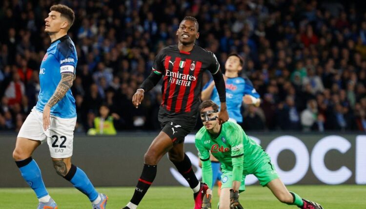 بث مباشر ميلان ونابولي في دوري أبطال أوروبا