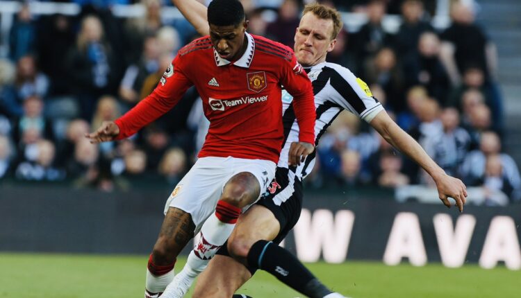 نيوكاسل - مانشستر يونايتد