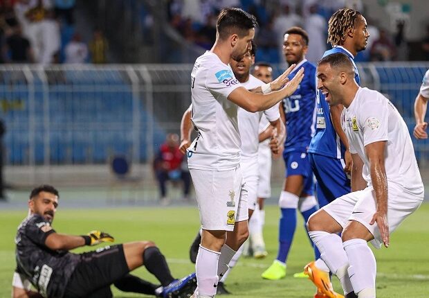 2مباراة الهلال والاتحاد في الدوري السعودي