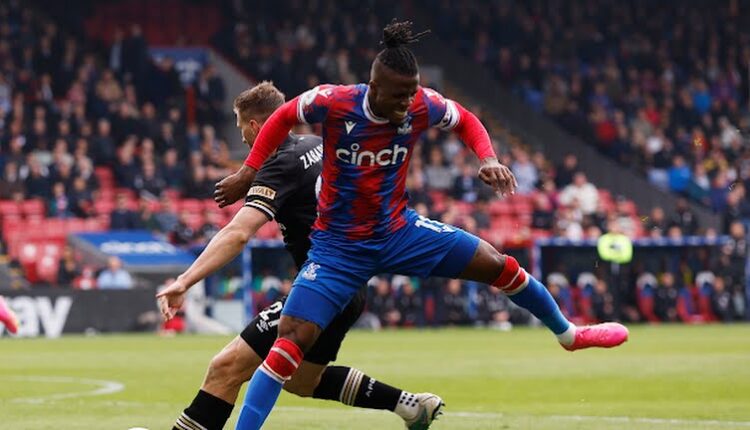 مباراة بورنموث وكريستال بالاس في الدوري الإنجليزي