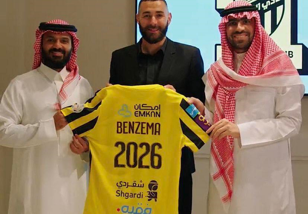 كريم بنزيما