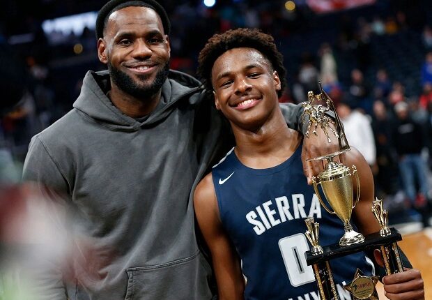 ليبرون جيمس ونجله بروني