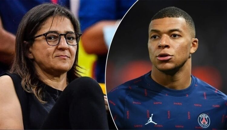 مبابي ووالدته