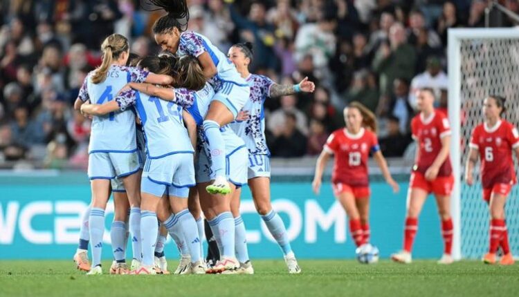 إسبانيا ضد سويسرا