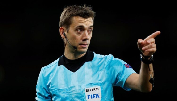 الحكم الفرنسي كليمون توربان