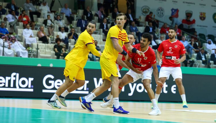 يد الأهلي ضد برشلونة