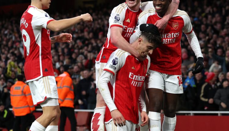 أرسنال ضد برايتون في الدوري الإنجليزي