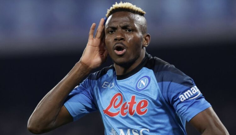 فيكتور أوسيمين لاعب نابولي